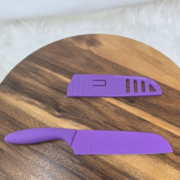 TOMODASHI 7" Santoku Purple with Cover Kitchen Knife - Picture 3 of 5
